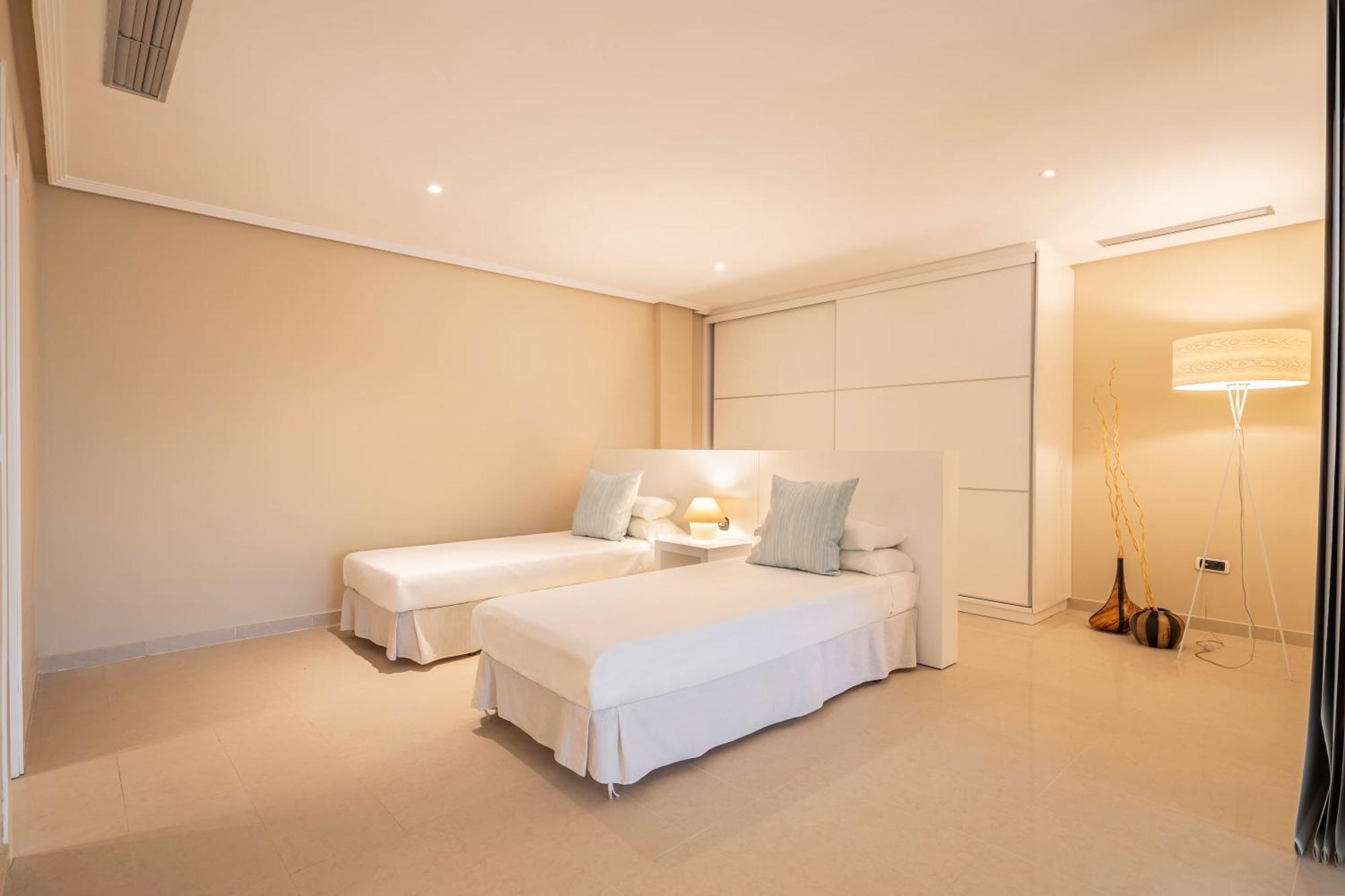 Las Nereidas Altea Beach Villas מראה חיצוני תמונה
